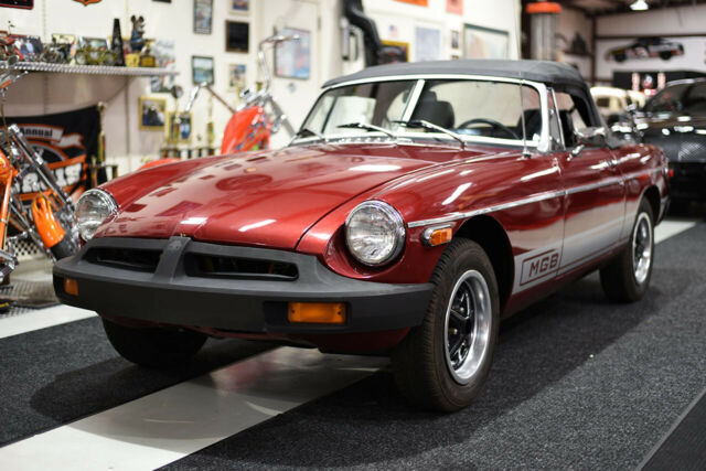 MG MGB 1977 image number 21