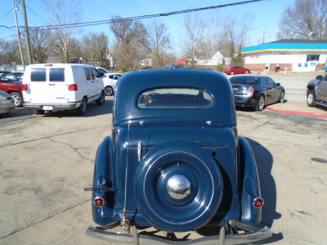 Ford Deluxe 1936 image number 1