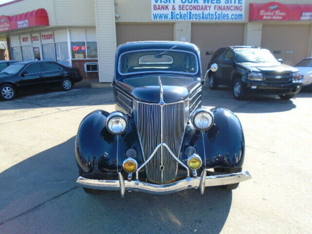 Ford Deluxe 1936 image number 2