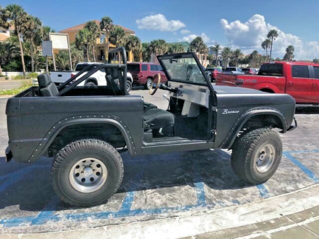 Ford Bronco 1974 image number 17