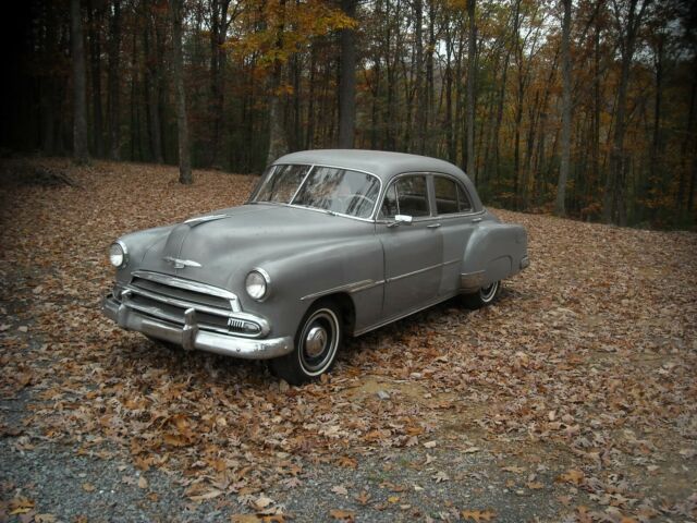 Chevrolet Styleline Deluxe 1951 image number 0