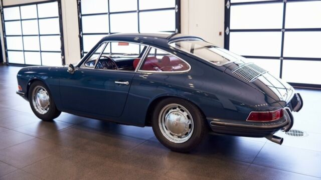 Porsche 911 1967 image number 26