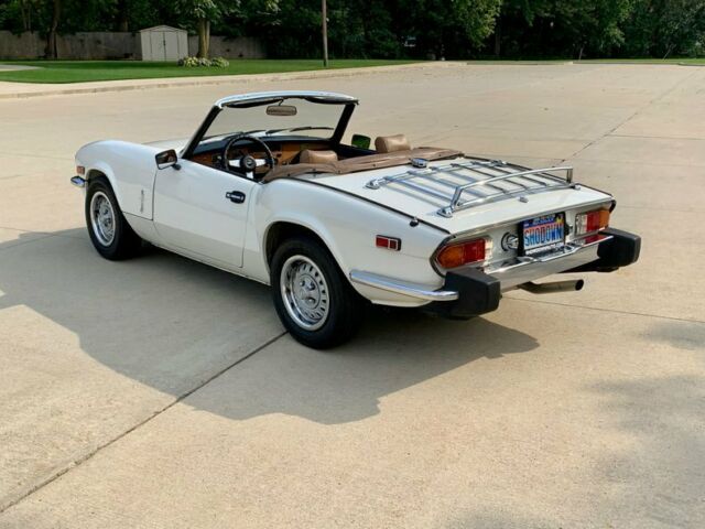 Triumph Spitfire 1977 image number 32