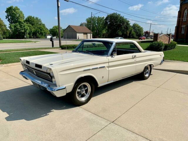 Mercury Comet 1965 image number 18