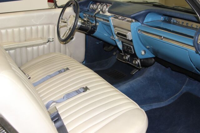 Buick Invicta 1961 image number 40