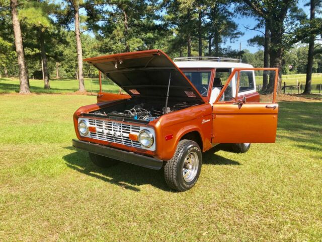 Ford Bronco 1972 image number 18