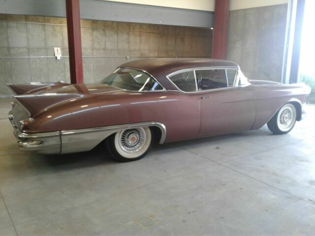 Cadillac Eldorado 1957 image number 1