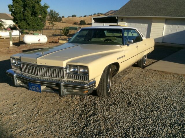 Buick Electra 1975 image number 0