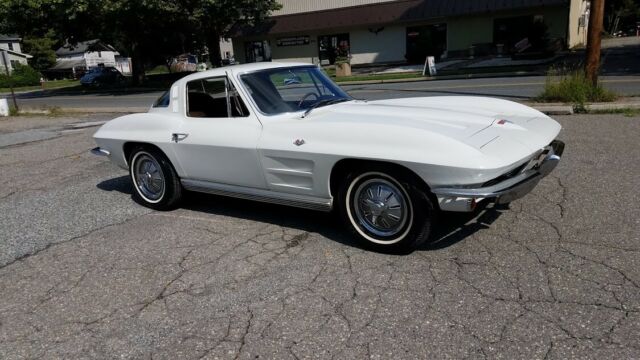 Chevrolet Corvette 1964 image number 11