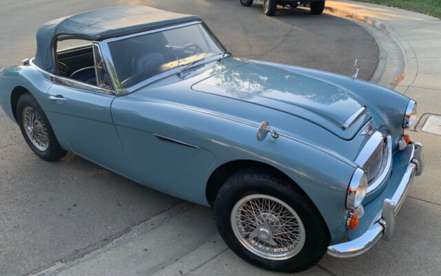 Austin Healey 3000 BJ8 Mark III 1965 image number 19