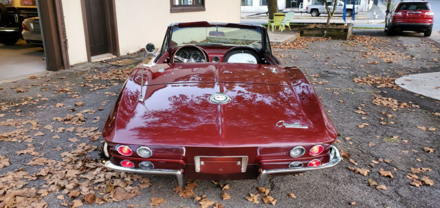 Chevrolet Corvette 1965 image number 23