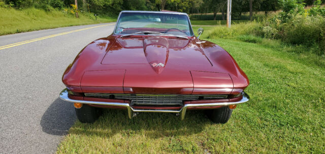 Chevrolet Corvette 1965 image number 30