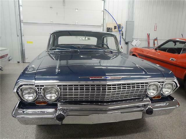 Chevrolet Impala 1963 image number 1