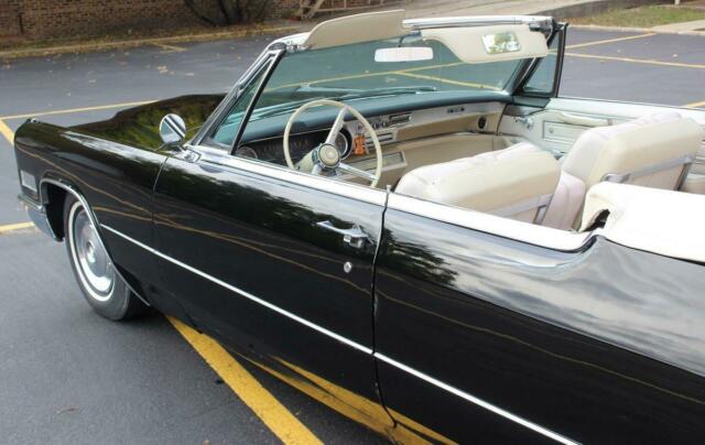 Cadillac DeVille 1966 image number 23