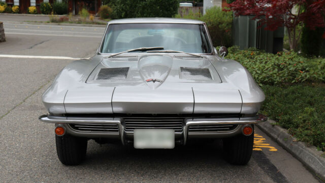 Chevrolet Corvette 1963 image number 2