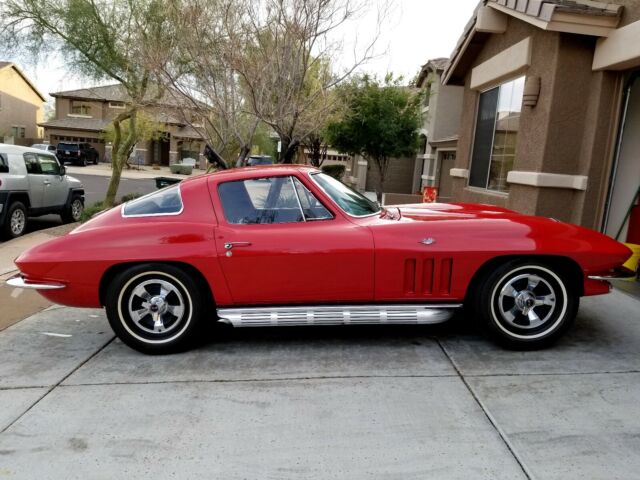 Chevrolet Corvette 1966 image number 28