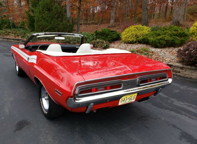 Dodge Challenger 1971 image number 28