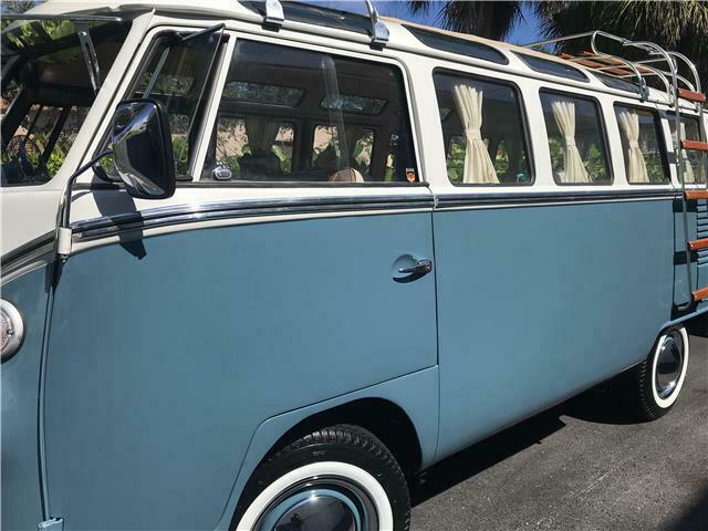 Volkswagen Bus/Vanagon 1972 image number 15