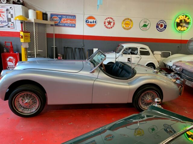 Jaguar XK 1951 image number 6