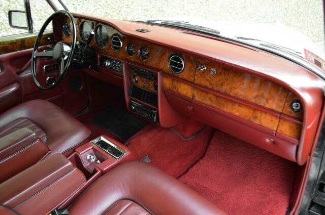 Rolls-Royce Silver Shadow 1979 image number 21