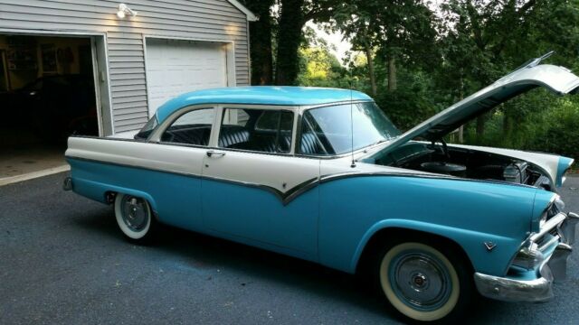 Ford Fairlane 1955 image number 1