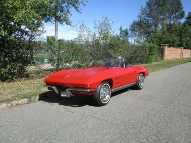 Chevrolet Corvette 1964 image number 23