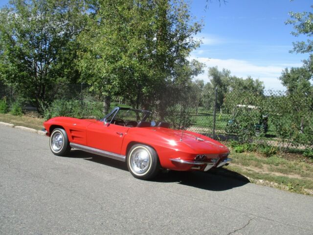 Chevrolet Corvette 1964 image number 24