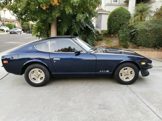 Datsun Z-Series 1977 image number 10