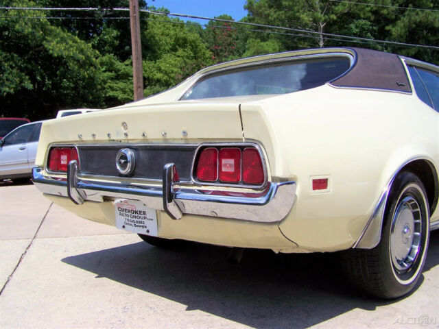 Ford Mustang 1971 image number 18