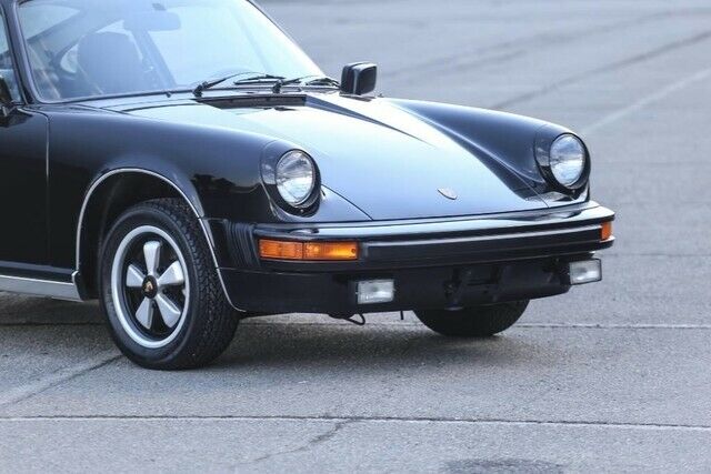 Porsche 911 1976 image number 38