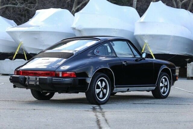 Porsche 911 1976 image number 41