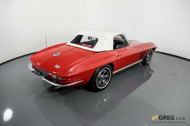 Chevrolet Corvette 1966 image number 39