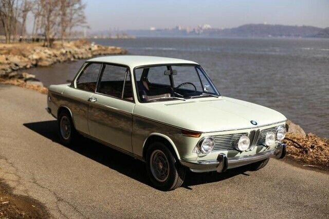 BMW 1600 1968 image number 15