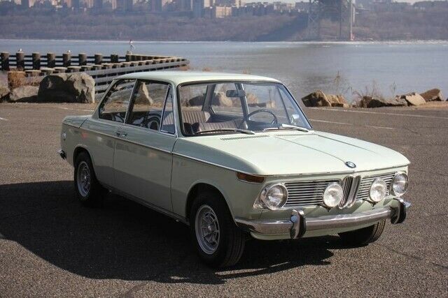 BMW 1600 1968 image number 3