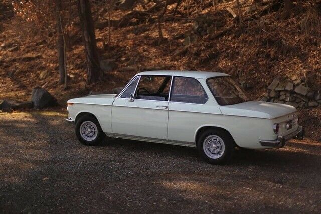 BMW 1600 1968 image number 37