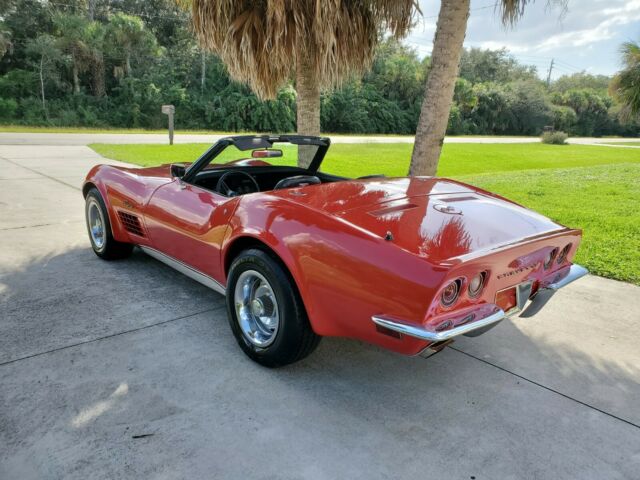 Chevrolet Corvette 1971 image number 30