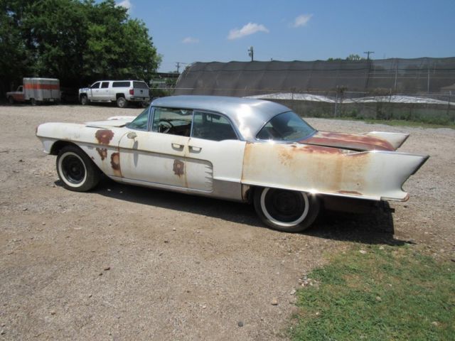 Cadillac Eldorado 1957 image number 2