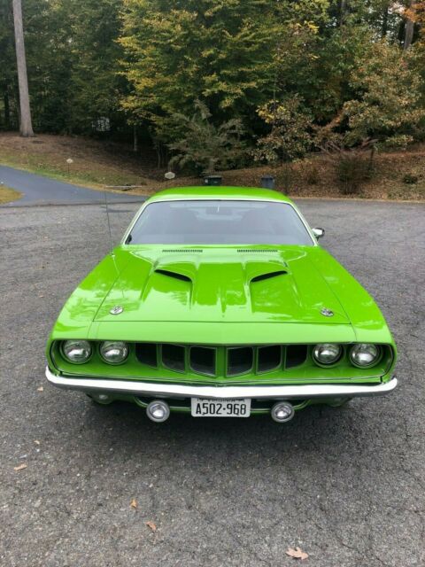 Plymouth Barracuda 1971 image number 1