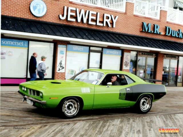 Plymouth Barracuda 1971 image number 2