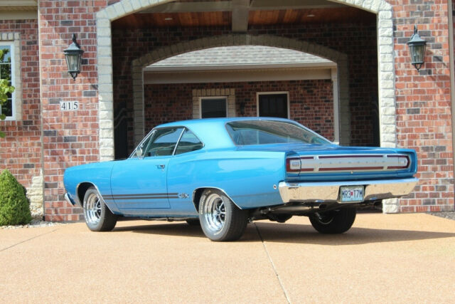 Plymouth GTX 1968 image number 27