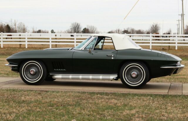 Chevrolet Corvette 1967 image number 3