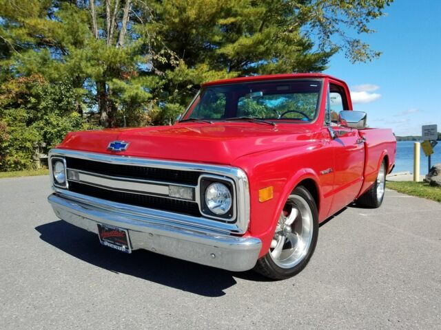 Chevrolet C-10 1969 image number 2