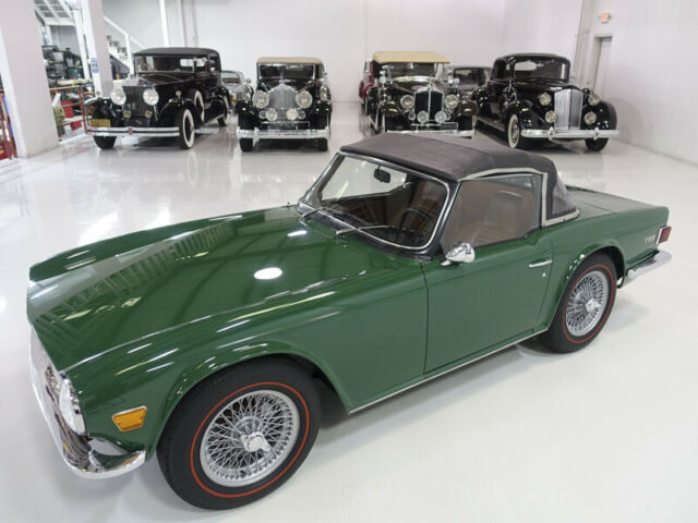 Triumph TR-6 1971 image number 10