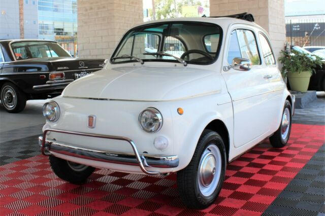 Fiat 500L 1970 image number 1