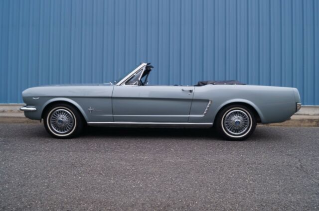 Ford Mustang 1965 image number 1