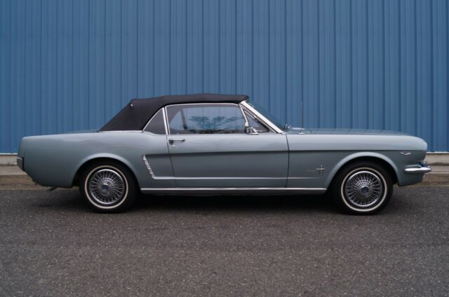 Ford Mustang 1965 image number 30