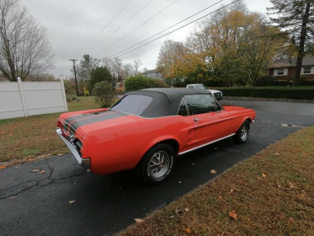 Ford Mustang 1967 image number 24