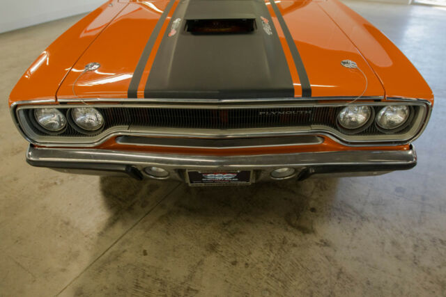 Plymouth Road Runner 1970 image number 12