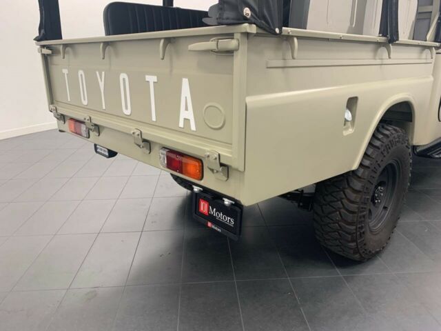 Toyota Land Cruiser 1979 image number 32