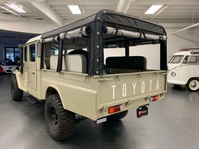 Toyota Land Cruiser 1979 image number 35